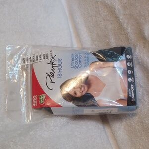 Playtex 18 hour wire free bra size 46 DD black